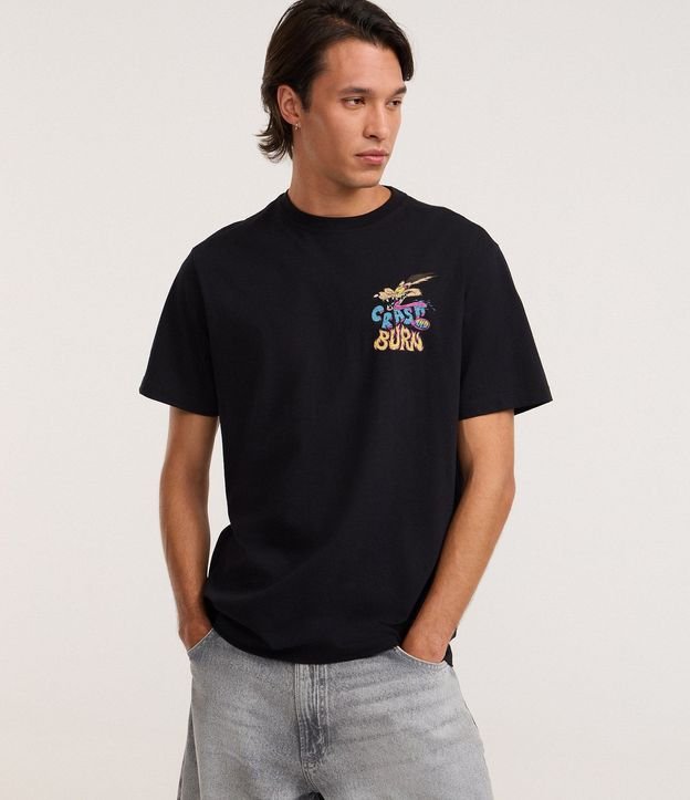 Remera Comfort em Algodón con Estampa Coiote Crash And Burn 3