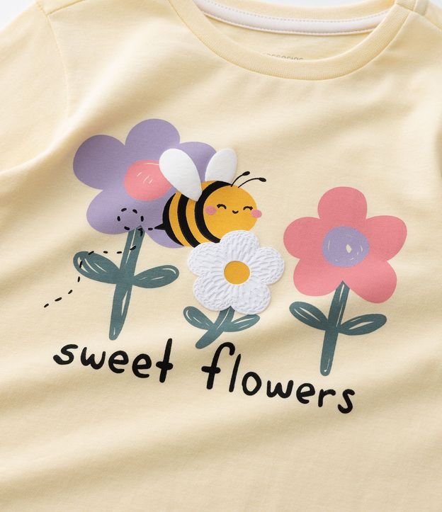 Pijama Infantil con Estampa de Abejas y Flores – Talle 1 a 6 años 13