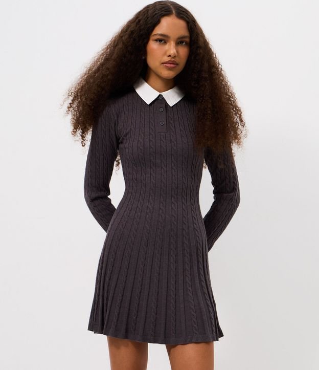 Vestido Manga Larga en Punto con Textura y Cuello Polo 2