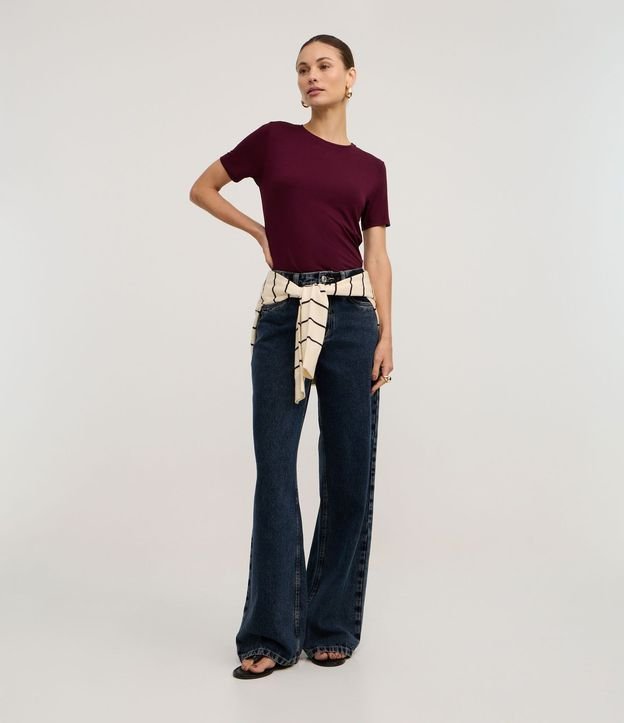 Blusa Básica en Viscosa con Cuello Redondo 2