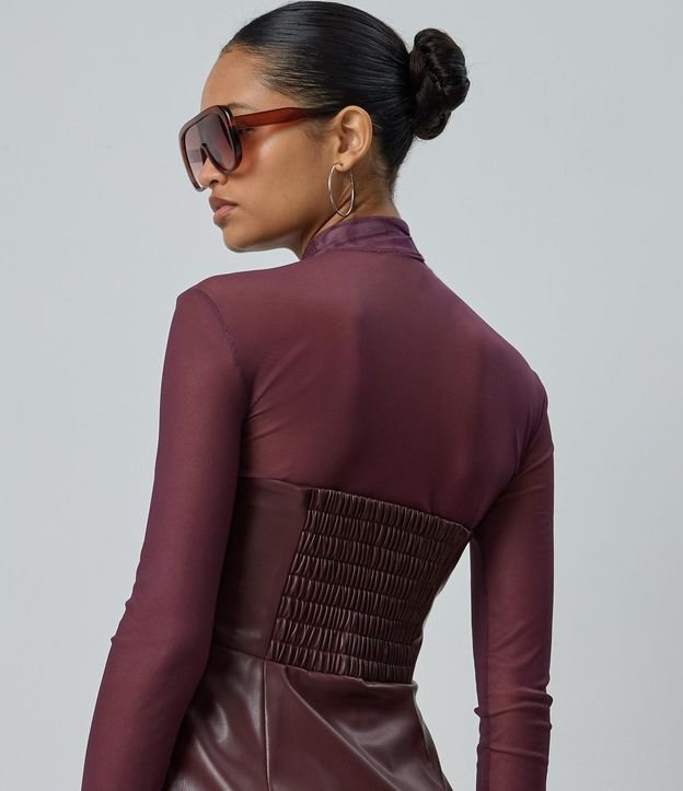 Vestido Corto en PU con Escote Fruncido en el Busto 4