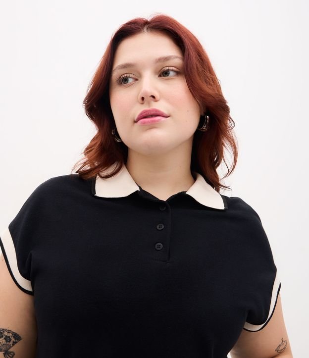 Blusa Boxy en Malla Piquet con Cuello Polo Curve & Plus Size 3