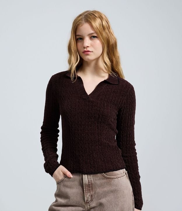 Blusa Femenina Slim en Tricot con Cuello Polo 1