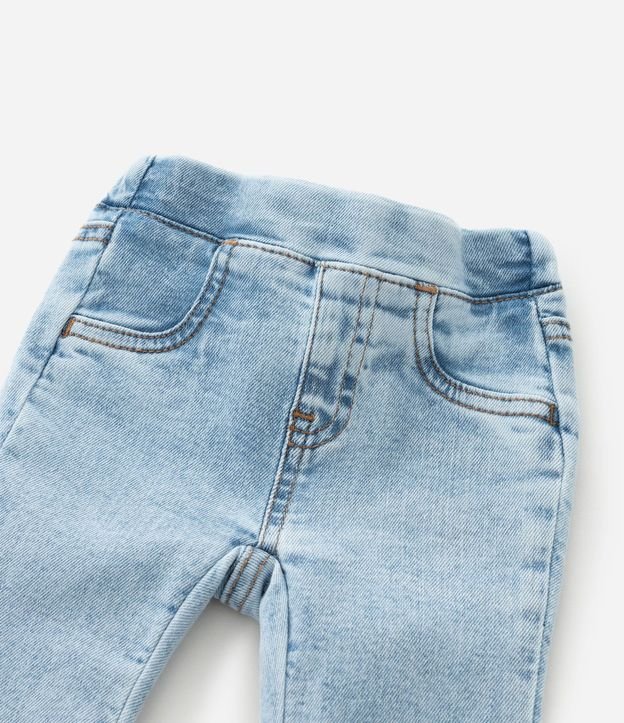 Pantalón Infantil en Jeans Flare con Moña en el Ruedo  – Talle 3 a 18 Meses 6