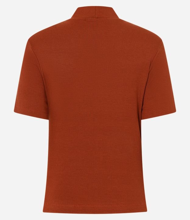 Blusa Regular en Rib con Cuello Alto 3