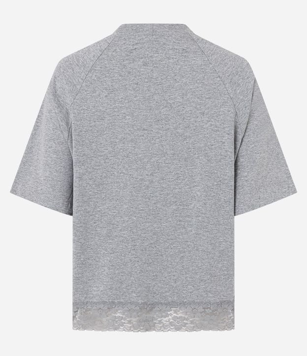 Remera en Algodón con Estampado Lettering y Ruedo en Encaje 4