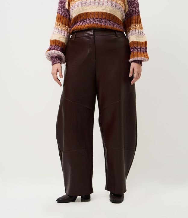 Pantalón PU Barrel con Recortes y Bolsillo Cuchillo Curve & Plus Size 2