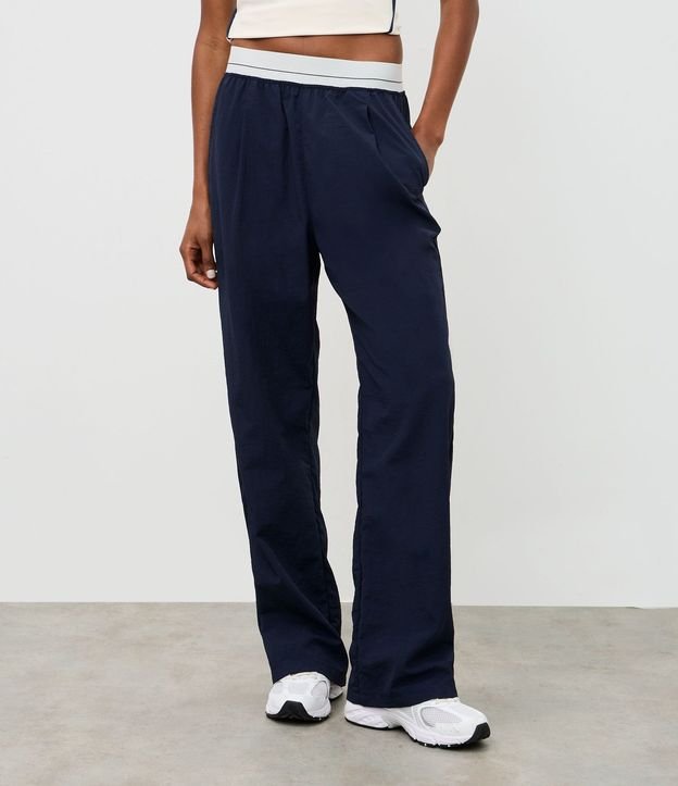 Pantalón Deportiva con Tecnologia Dry y Elástico Contrastante 2