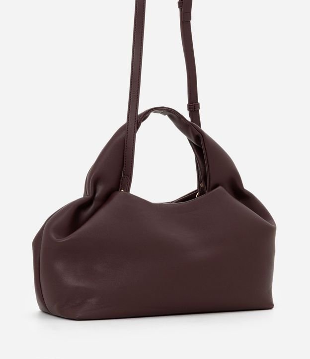 Cartera Mediana en PU con Correa de Mano 3