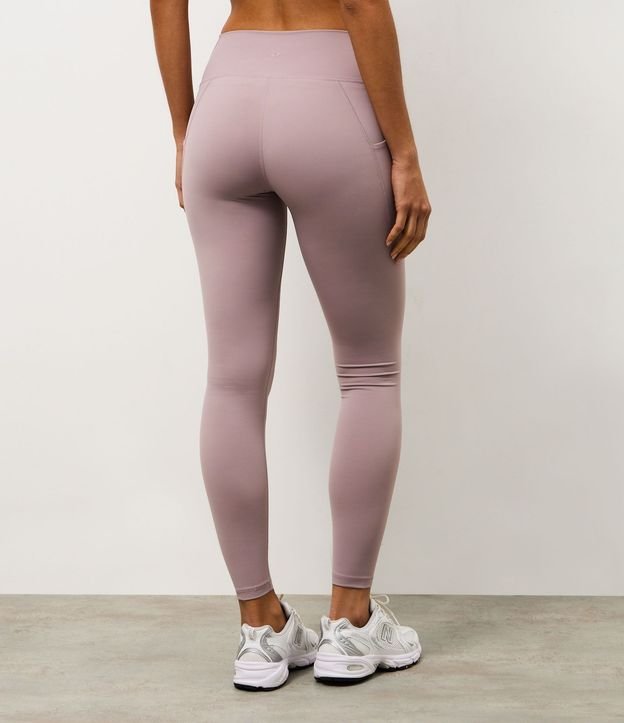Calca Legging Deportiva en Microfibra con Bolsillos 4
