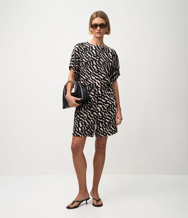 Blusa en Airflow con Estampado Zebra y Manga Amplia 2