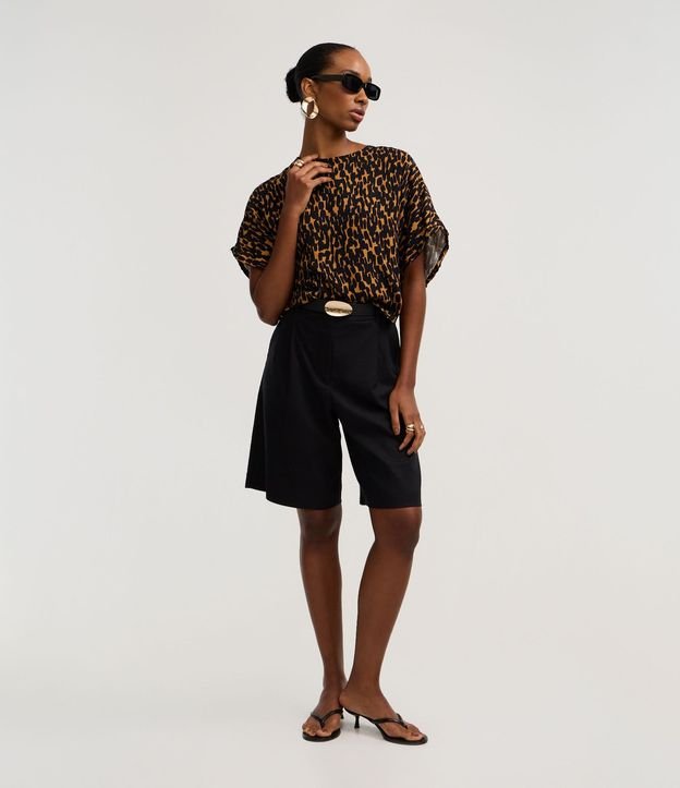 Blusa en Chiffon con Manga Amplia y Estampa de Leopardo 2