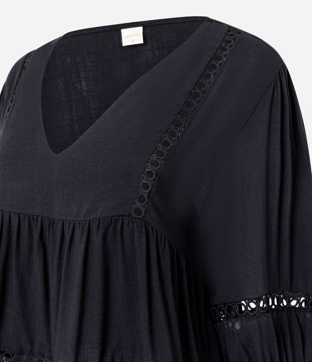 Blusa Texturizada en Viscosa con Recorte Fruncido 7