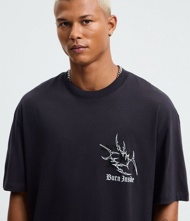 Remera Regular en Algodón con Estampa Dystopia 5