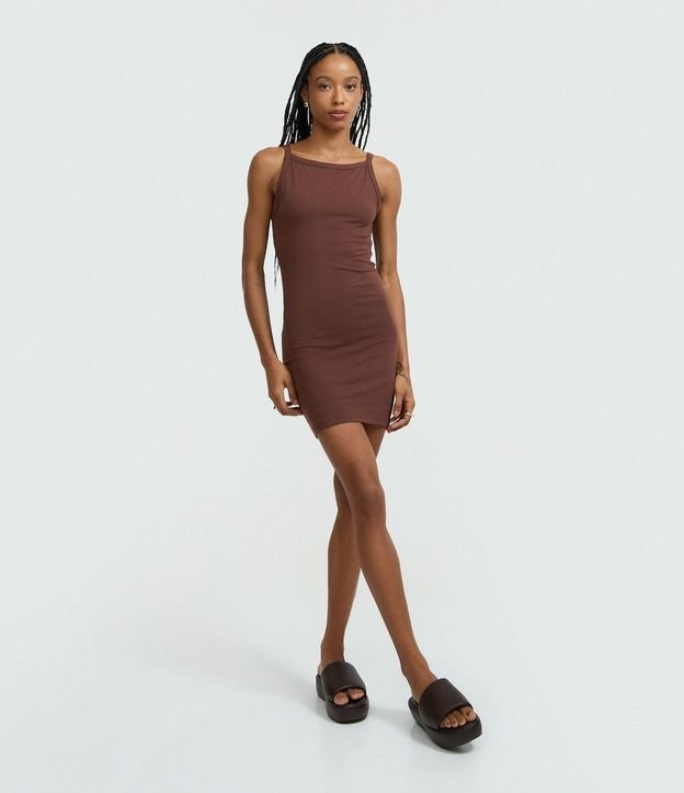 Vestido Corto en Algodón con Escote Canoa 2