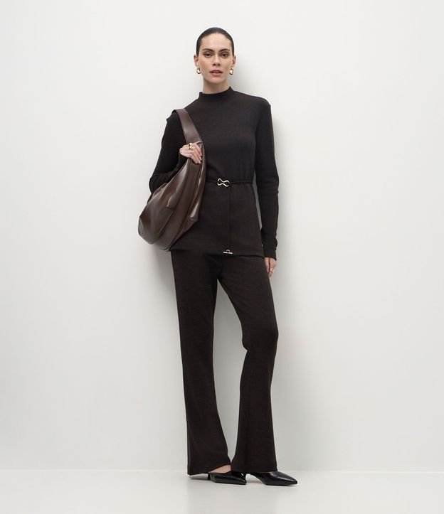Pantalón Flare en Piquet con Cintura Alta