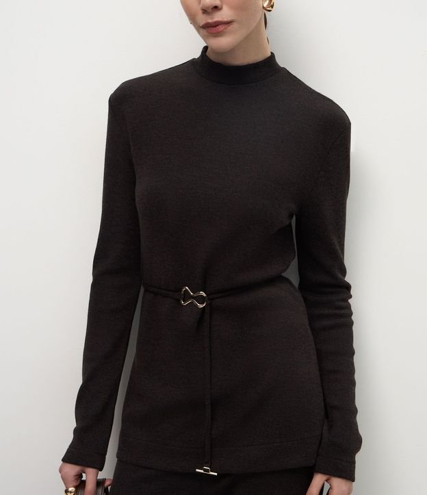 Blusa Alargada en Piquet con Cintillo y Cuello Alto 4