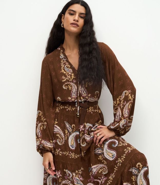 Vestido Midi en Viscosa con Cuello Alto y Estampa Paisley 3