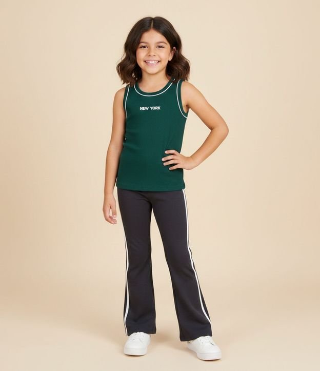 Pantalón Infantil Flare en Cotton con Rayas Laterales – Talle 7 a 16 años 1