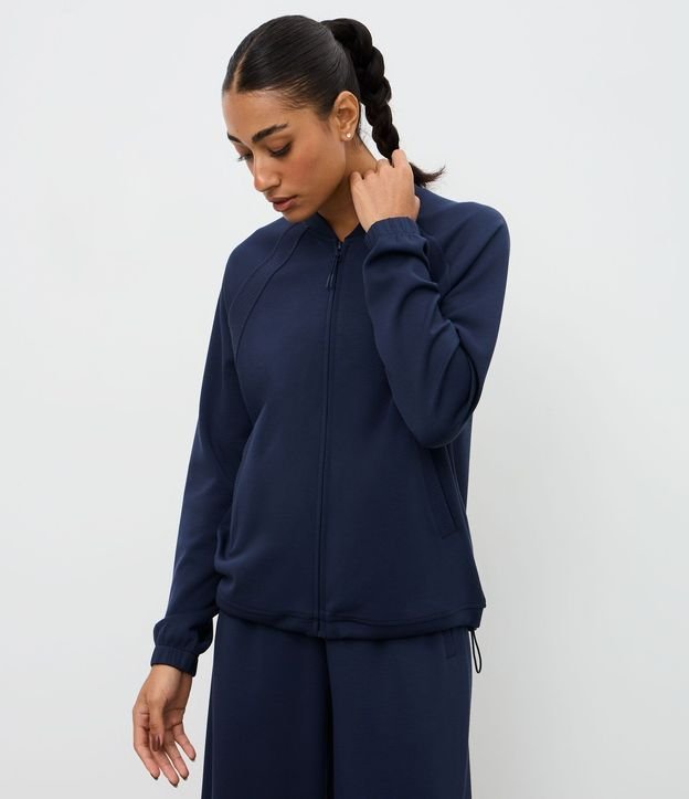 Campera Deportiva en Modal con Ruedo Ajustable 1