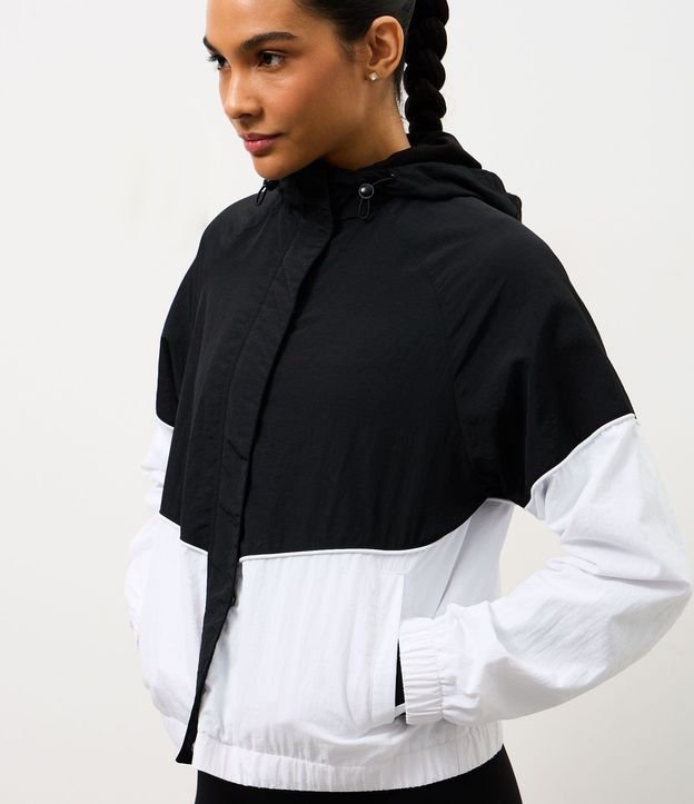 Campera Rompe Viento Bicolor en Laise con Capucha 3