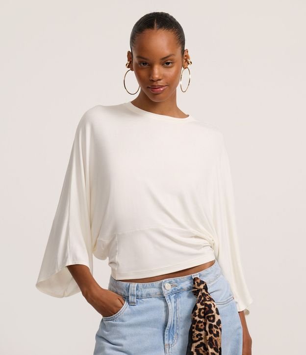 Blusa en Viscolycra con Manga Murciélago