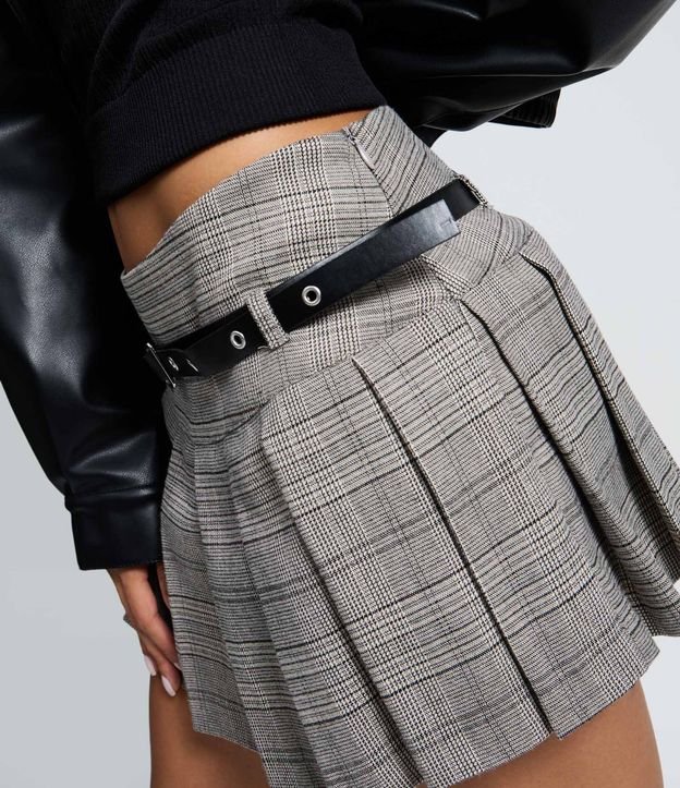 Short Pollera Sastre de Cuadros Plegado con Cinturón 4