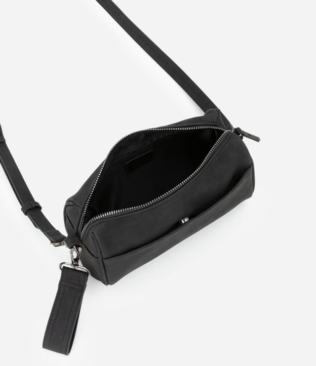 Cartera Pequeña en PU Nobuck con Asa Ajustable 6