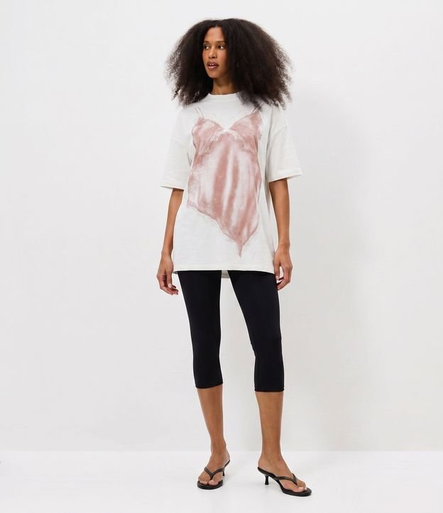 Remera Regular en Algodón con Estampa de Vestido