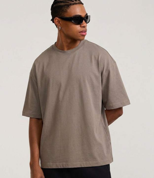 Remera Oversize en Algodón con Sisa Deslocada