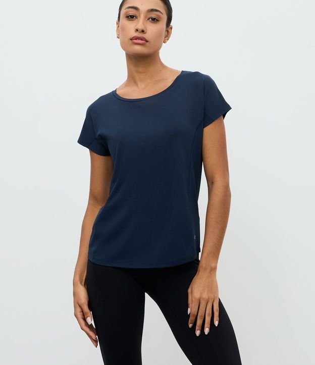 Remera Deportiva en Microfibra Texturizada
