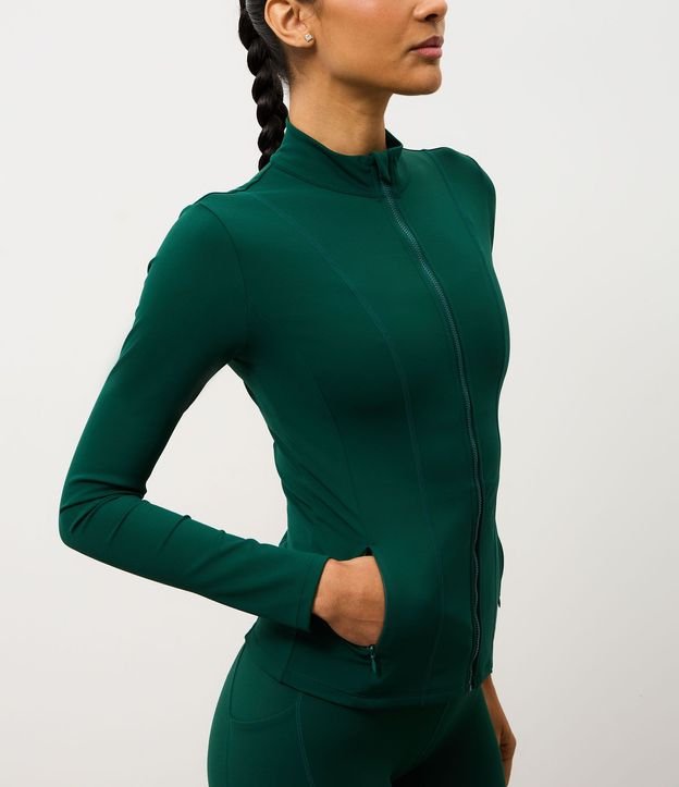 Campera Deportiva en Microfibra con Cremallera y Bolsillos 3