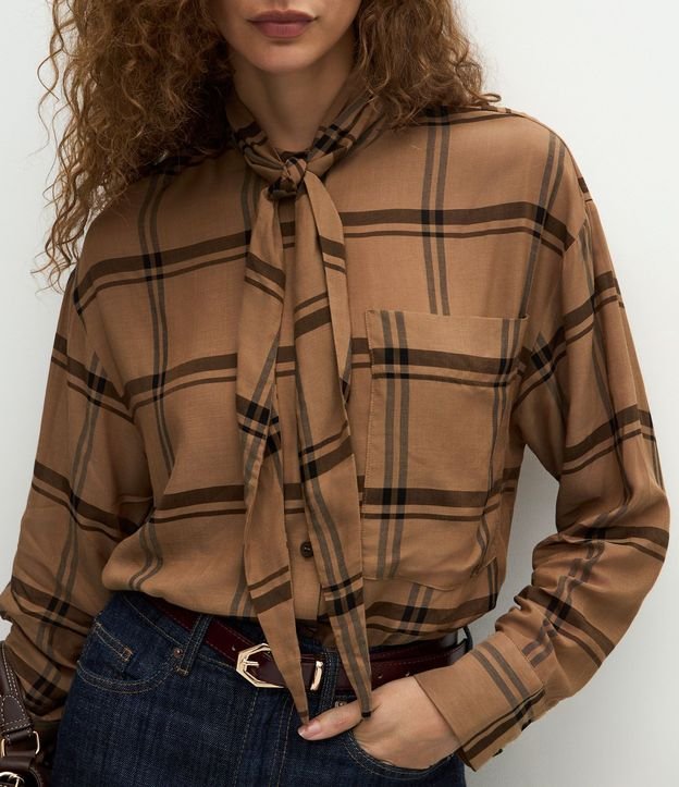 Camisa de Cuadros en Viscosa con Cuello Lazo 4