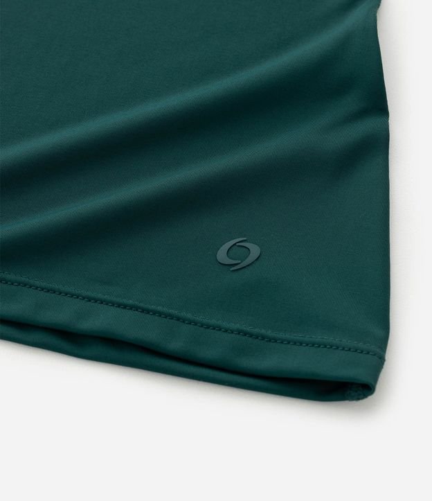 Remera Deportiva en Microfibra con Manga Corta 7
