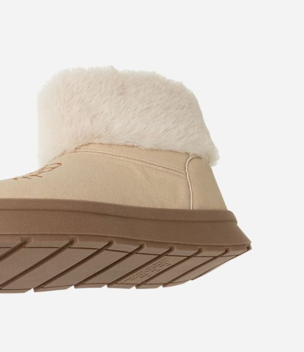 Bota Infantil con Bordado Hello Kitty – Talle 29 a 36 2
