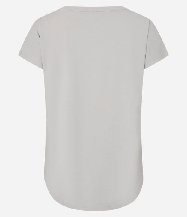 Remera Deportiva en Microfibra Texturizada 7