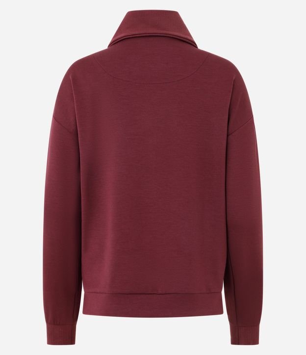 Campera Deportiva en Modal con Detalles Canelados 8