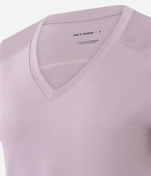 Remera Deportiva en Microfibra Agujerada con Ruedo Mullet 6