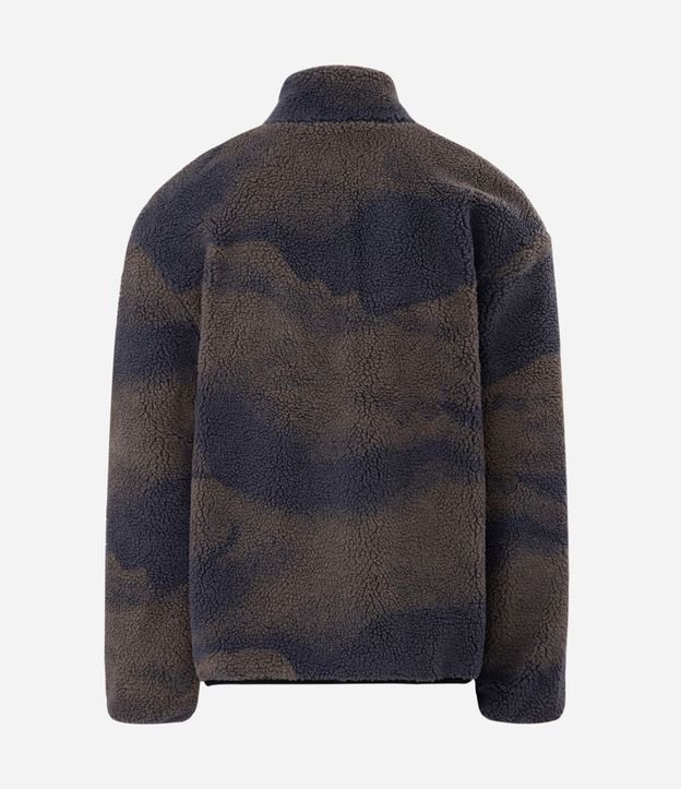 Campera Camuflada con Bolsillo Contrastante 5