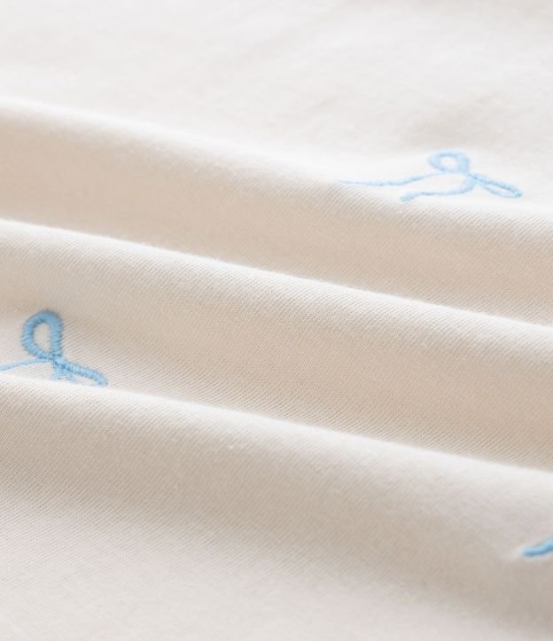 Remera Infantil con Bordado de Moñitas – Talle 5 a 14 años 4