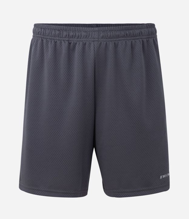 Bermuda Lisa en Microfibra con Textura de Perforaciones 8