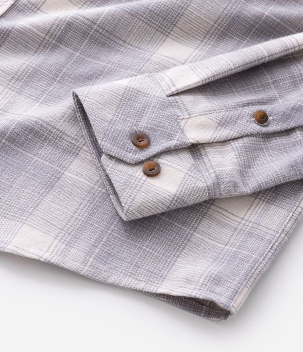 Camisa Comfort Manga Larga en Franela de Cuadros 6