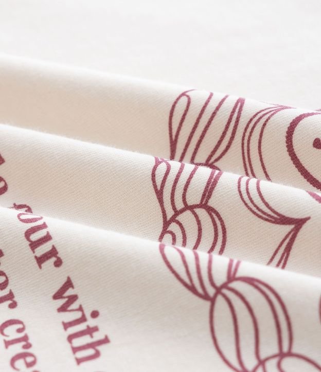 Remera Infantil con Estampado de Bolo Cherry Cake – Talle 5 a 14 años 4