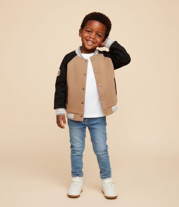 Campera Infantil Bomber con Mangas Raglán – Talle 1 a 5/6 años 2