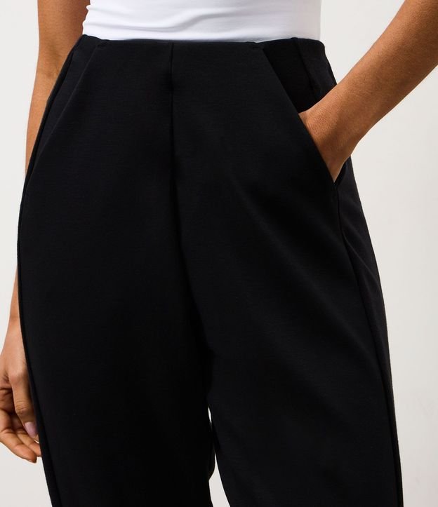 Pantalón Deportiva Jogger en Modal con Recorte 5