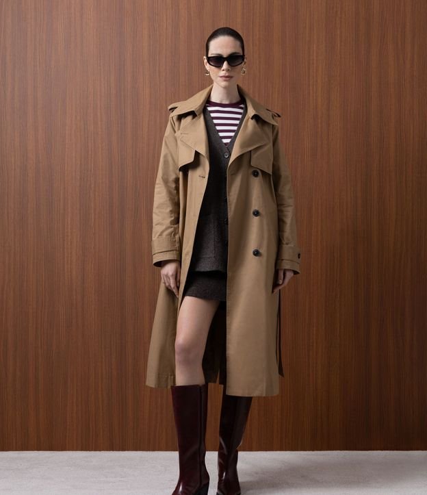 Trench Coat Alargado en Gabardine con Cinta para Lazo