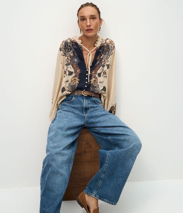 Pantalón Barrel en Jeans con Cintura Mediana 7
