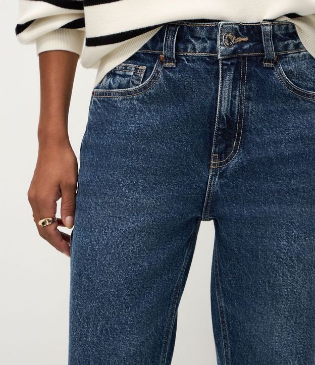 Pantalón Recto Estructurado en Jeans 5
