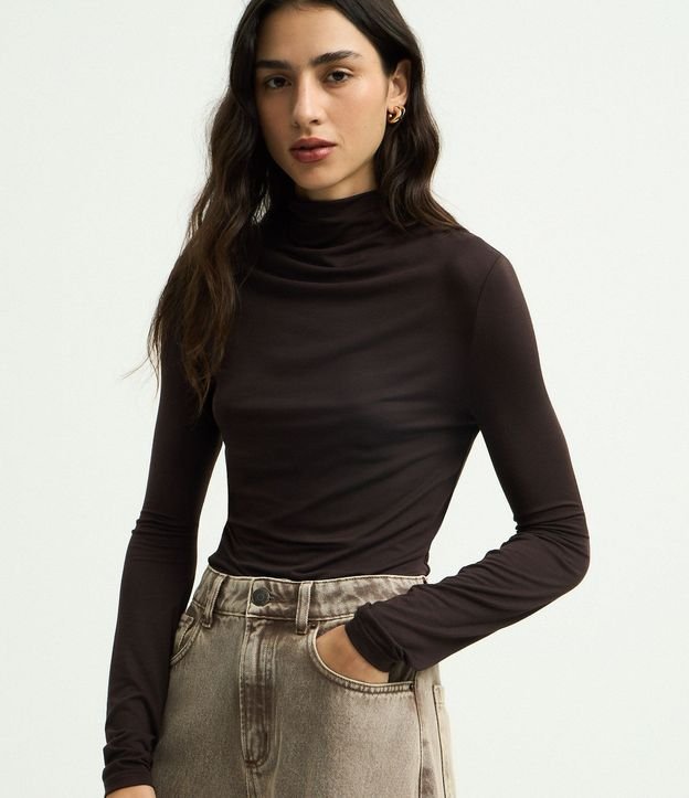 Blusa Básica Manga Larga en Modal con Cuello Alto
