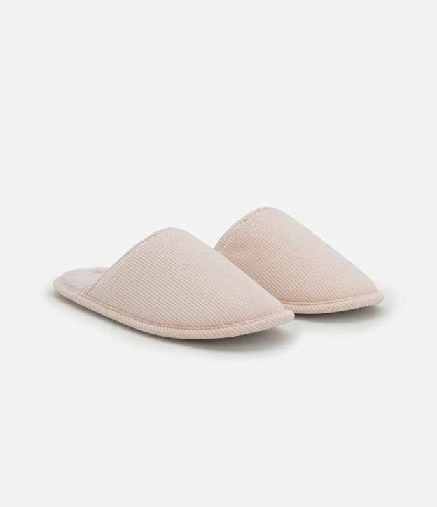 Pantufla Abierta Texturizada con Pelitos 2